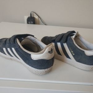 Adidas boy's sneakers